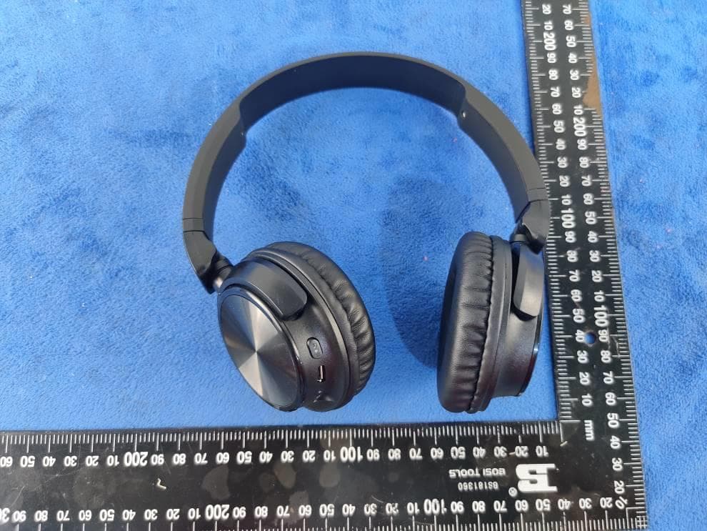 Wireless Headset - FCC ID ZBCWX316A - SHENZHEN DNS INDUSTRIES CO., LTD. (2)