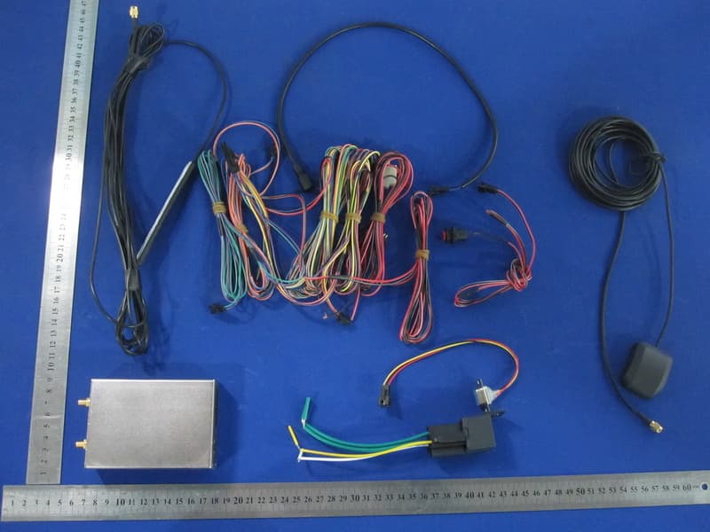 Vehicle GPS Tracking Terminal - FCC ID ZBZFL-2000G - ShenZhen C2S Technology Co., Ltd.