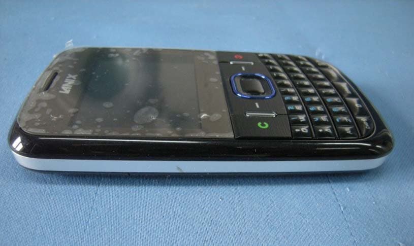 WCDMA Mobile Phone - FCC ID ZC4LX20 - Corporativo Lanix S.A. de C.V. (4)