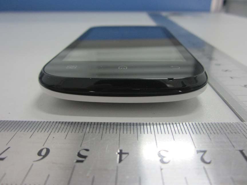 Smart phone - FCC ID ZC4S215 - Corporativo Lanix S.A. de C.V. (5)