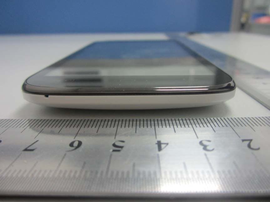 Smartphone - FCC ID ZC4S600 - Corporativo Lanix S.A. de C.V. (5)
