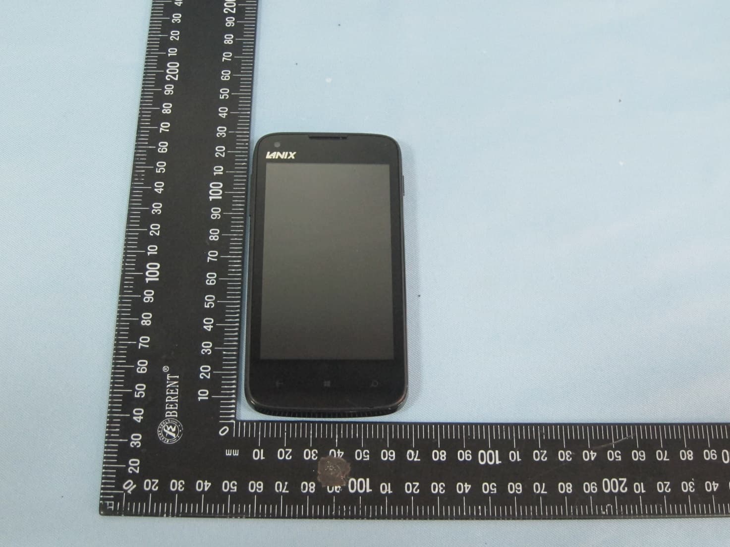 SMART PHONE - FCC ID ZC4W250 - Corporativo Lanix S.A. de C.V. (2)