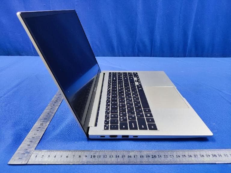 Notebook PC - FCC ID ZCANP750XFG - SAMSUNG Electronics Co., Ltd. (3)
