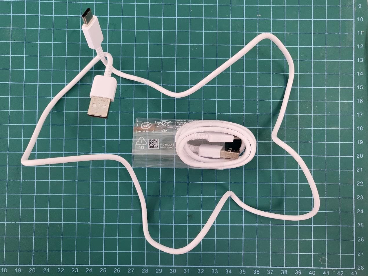 Multi-band GSM/WCDMA/LTE mobile phone with Bluetooth, WLAN - FCC ID ZCASMA042F - SAMSUNG Electronics Co., Ltd.
