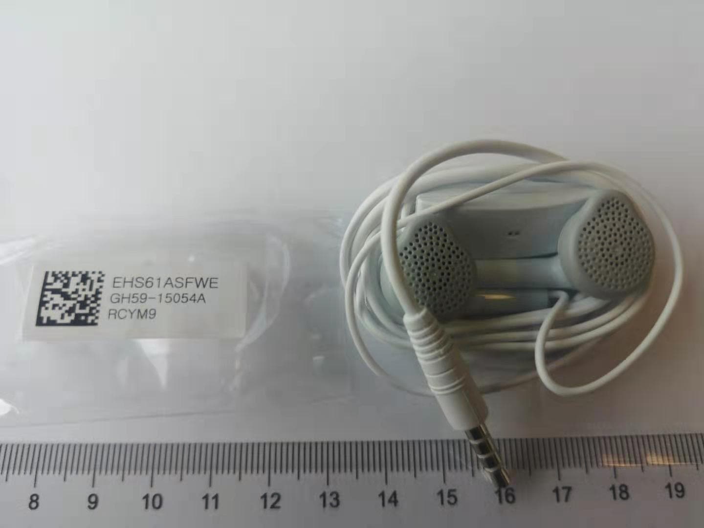 Multi-band GSM/WCDMA/LTE phone with Bluetooth, WLAN - FCC ID ZCASMA115U - SAMSUNG Electronics Co., Ltd.