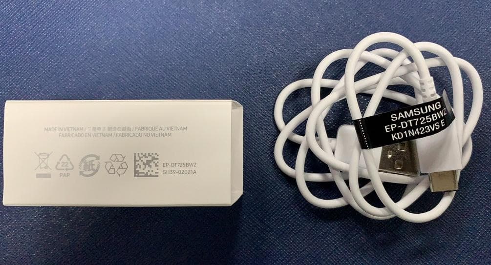 Multi-band GSM/WCDMA/LTE tablet with Bluetooth, WLAN - FCC ID ZCASMT505 - SAMSUNG Electronics Co., Ltd. (2)
