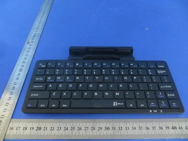 Bluetooth Keyboard - FCC ID ZCF1303 - Shenzhen Phaeton Nice Electronic High-tech Co. Ltd.