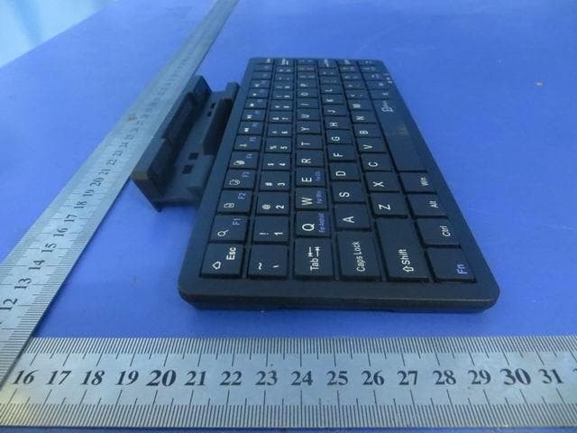 Bluetooth Keyboard - FCC ID ZCF1303 - Shenzhen Phaeton Nice Electronic High-tech Co. Ltd. (2)