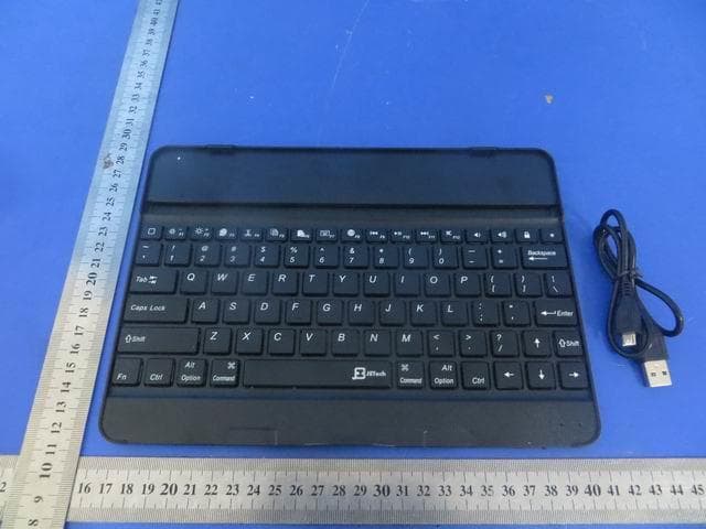 Bluetooth Keyboard - FCC ID ZCF2152 - Shenzhen Phaeton Nice Electronic High-tech Co. Ltd.