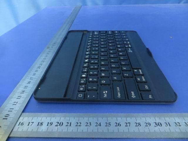 Bluetooth Keyboard - FCC ID ZCF2152 - Shenzhen Phaeton Nice Electronic High-tech Co. Ltd. (3)