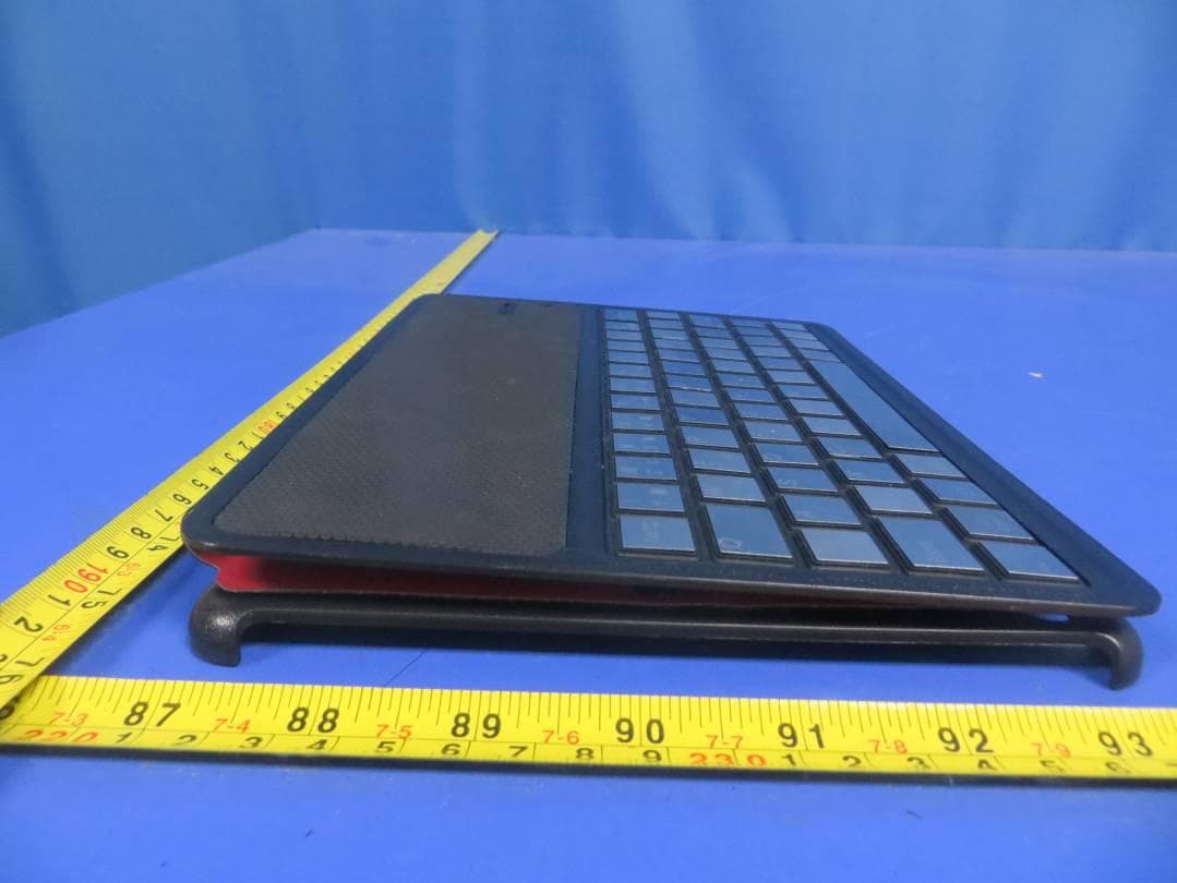 ULTRA THIN BLUETOOTH KEYBOARD CASE - FCC ID ZCFITIP-7500 - Shenzhen Phaeton Nice Electronic High-tech Co. Ltd. (3)