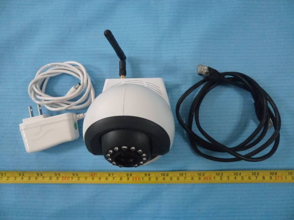 HD Wireless IP Camera - FCC ID ZDEFI9826W - ShenZhen Foscam Intelligent Technology Co., Ltd. (4)
