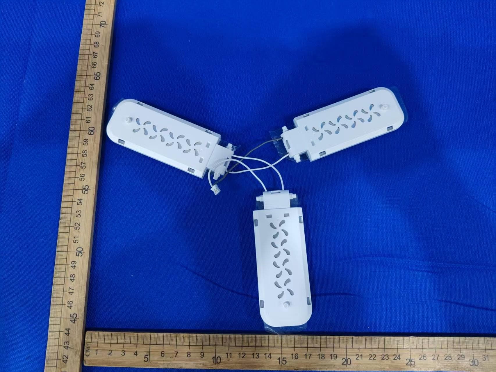 Wi-Fi IP Camera - FCC ID ZDELB5 - ShenZhen Foscam Intelligent Technology Co., Ltd. (2)
