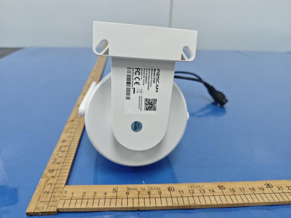 Wireless IP Camera - FCC ID ZDEPD8 - ShenZhen Foscam Intelligent Technology Co., Ltd. (4)