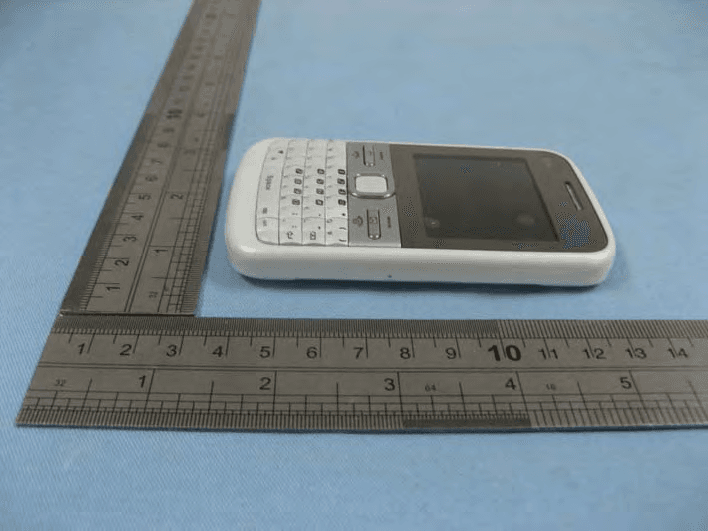 GSM mobile phone - FCC ID ZDJE5722 - cellnet 7 HK limited (4)