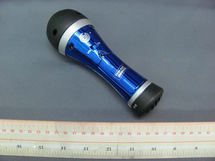 First Act Voice Rockrz Microphone - FCC ID ZDMVCKRZB - First Act Inc. (2)
