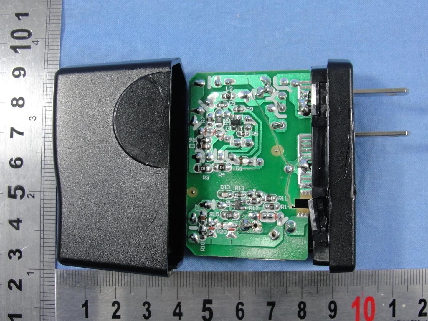 Quad-Band GSM/GPRS/EDGE and Tri-Band WCDMA/HSDPA/HSUPA Mobile Phone - FCC ID ZEN0020241907 - INQ Mobile Ltd (5)