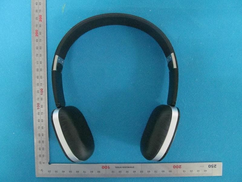 Bluetooth Headset - FCC ID ZF8-PC-116110 - MASTER CHOICE, S.A. de C.V. (2)