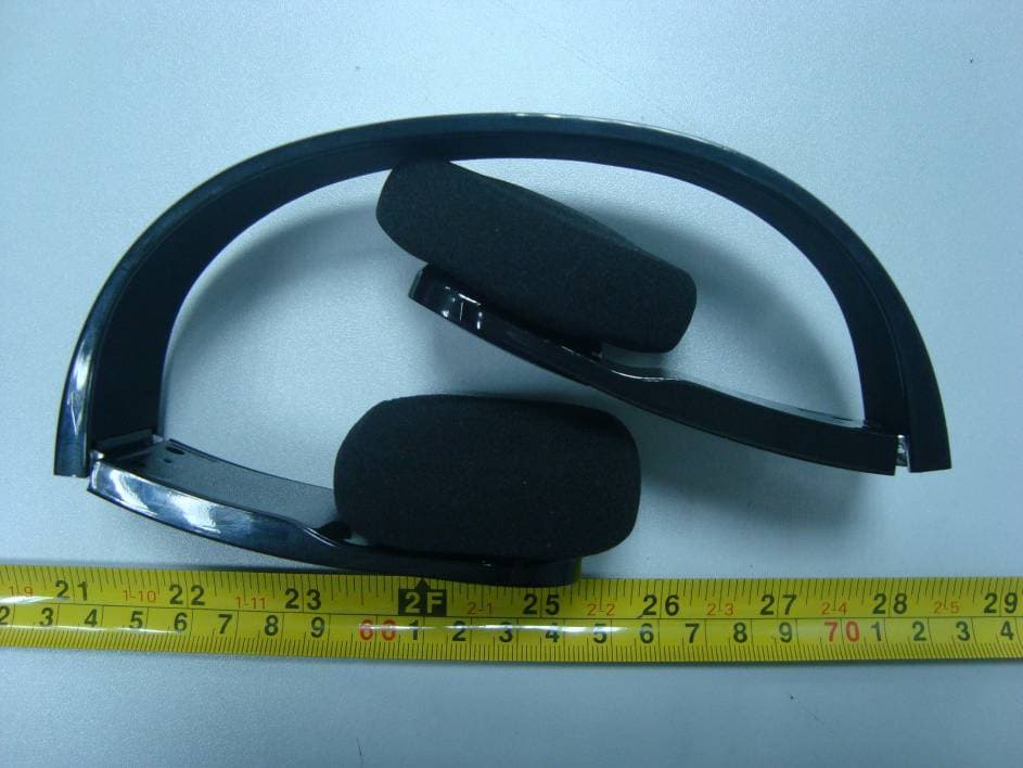 Bluetooth Stereo Headset - FCC ID ZF8-PC-217237 - MASTER CHOICE, S.A. de C.V.