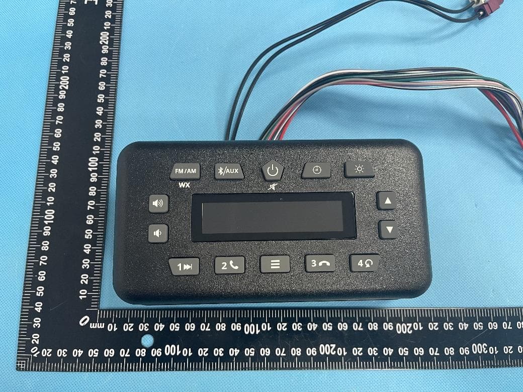 Mini Radio - FCC ID ZGM-AUC18239 - Magnadyne Corporation