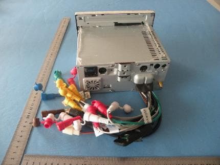 CAR DVD PLAYER - FCC ID ZGM-M4-LCD - Magnadyne Corporation (3)