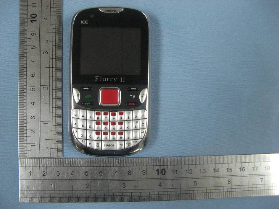 GSM Mobile Phone - FCC ID ZGRFLURRY - Dynamics Hong Kong Limited