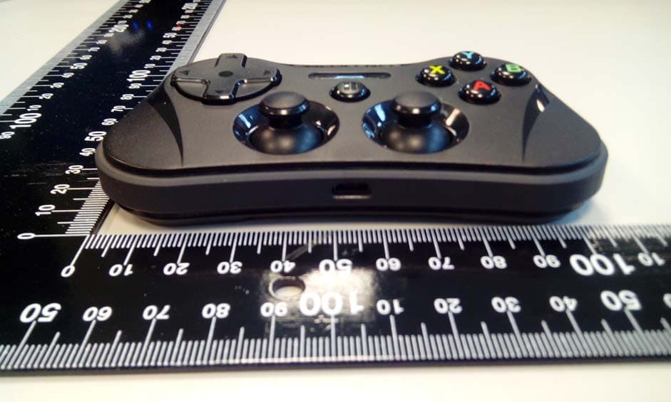 SteelSeries Stratus Wireless Gaming Controller - FCC ID ZHK-69016 - SteelSeries ApS (3)