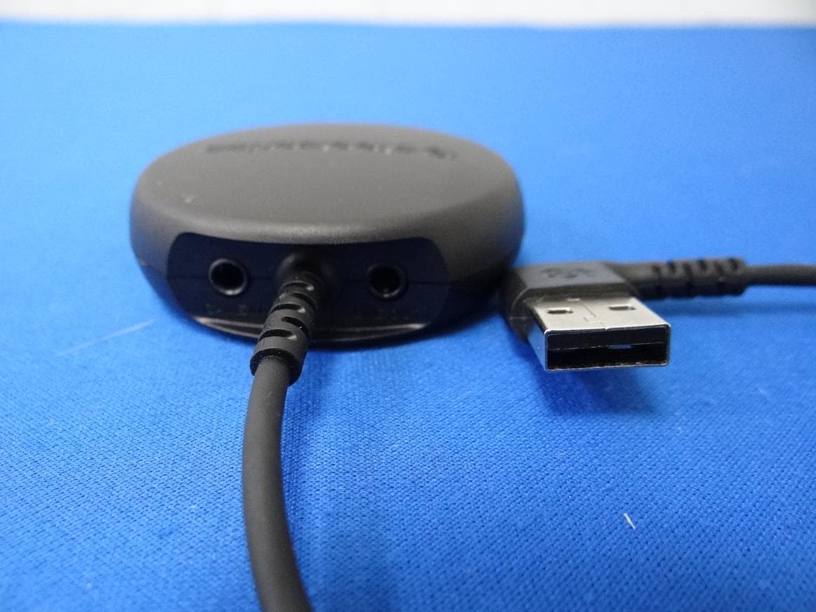 Transceiver - FCC ID ZHK-HS00018TX - SteelSeries ApS (4)