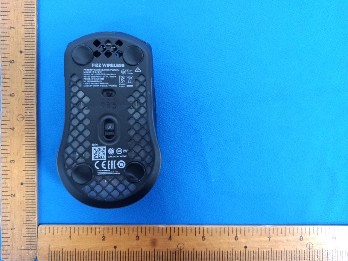 Mouse - FCC ID ZHK-M00019 - SteelSeries ApS (2)