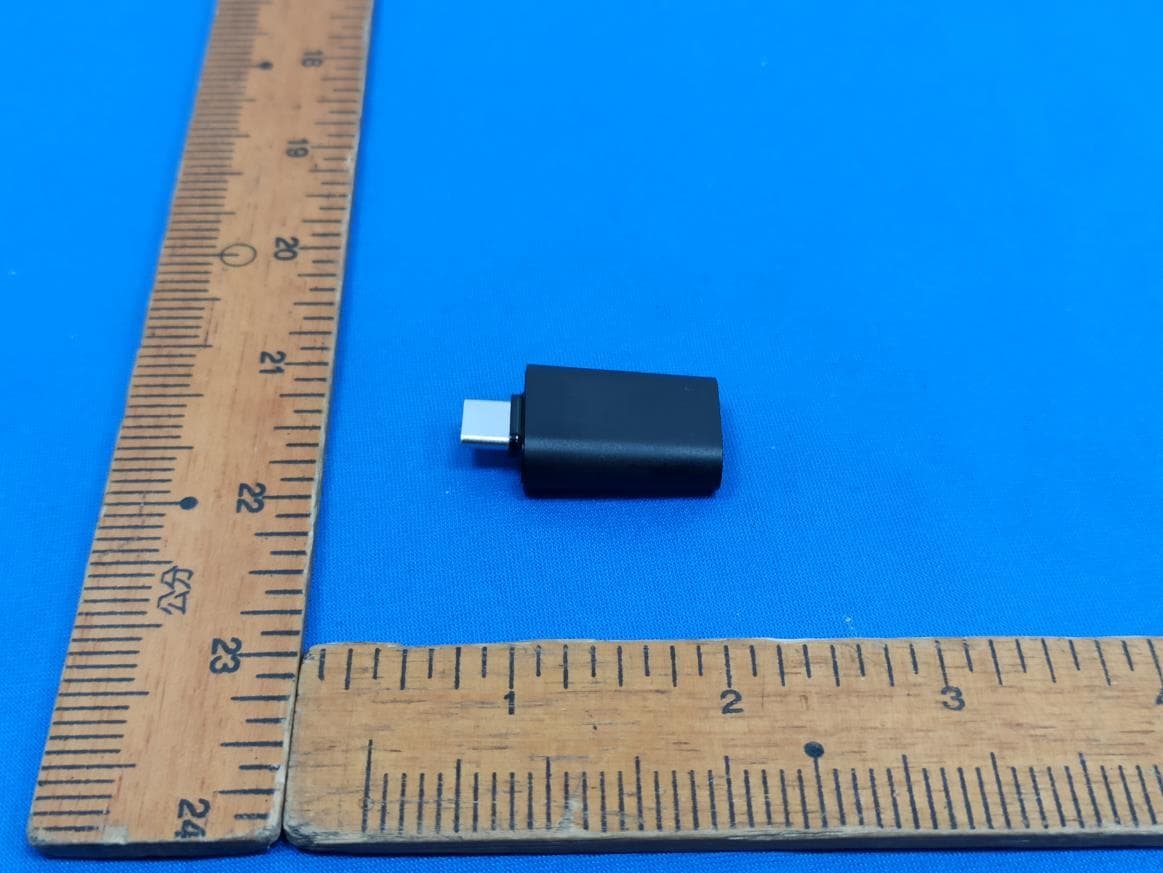 Transceiver - FCC ID ZHK-M00030TX - SteelSeries ApS (4)