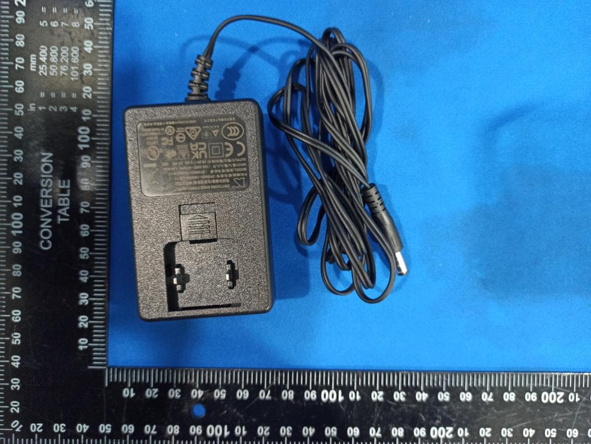 Wireless Speaker - FCC ID ZHK-SP00003SR - SteelSeries ApS