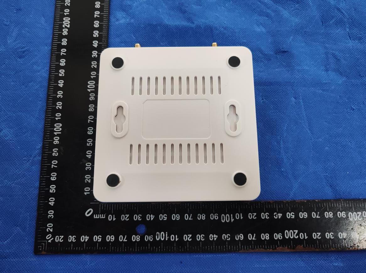 LoRaWAN Gateway - FCC ID ZHZ-LPS8V2A - Dragino Technology Co., Limited. (3)