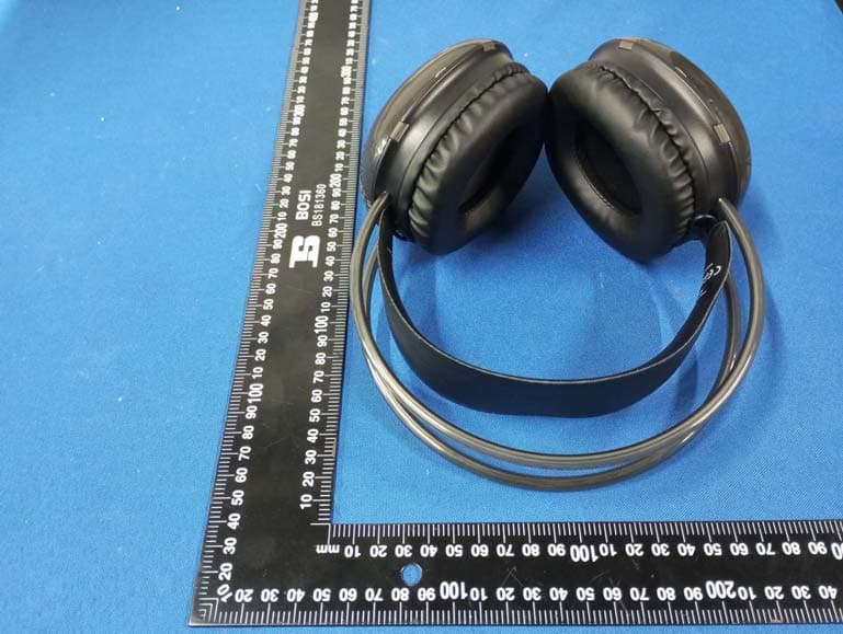 Bluetooth Gaming Headphone - FCC ID ZJEST-GH205W - Shenzhen Star Sources Electronic Technology Co., Ltd.