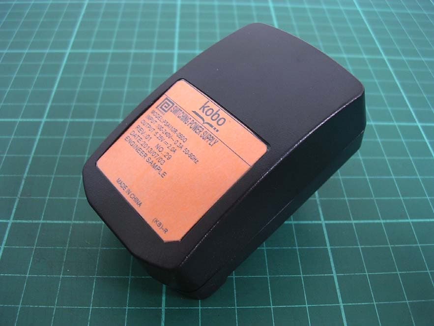 Tablet - FCC ID ZJLKOBOT647 - Rakuten Kobo Inc (4)
