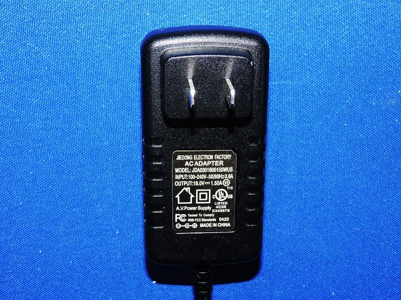 Bluetooth Soundbar - FCC ID ZJP-SR319B - Shenzhen SKY DRAGON Audio-video Technology Co.LTD (2)