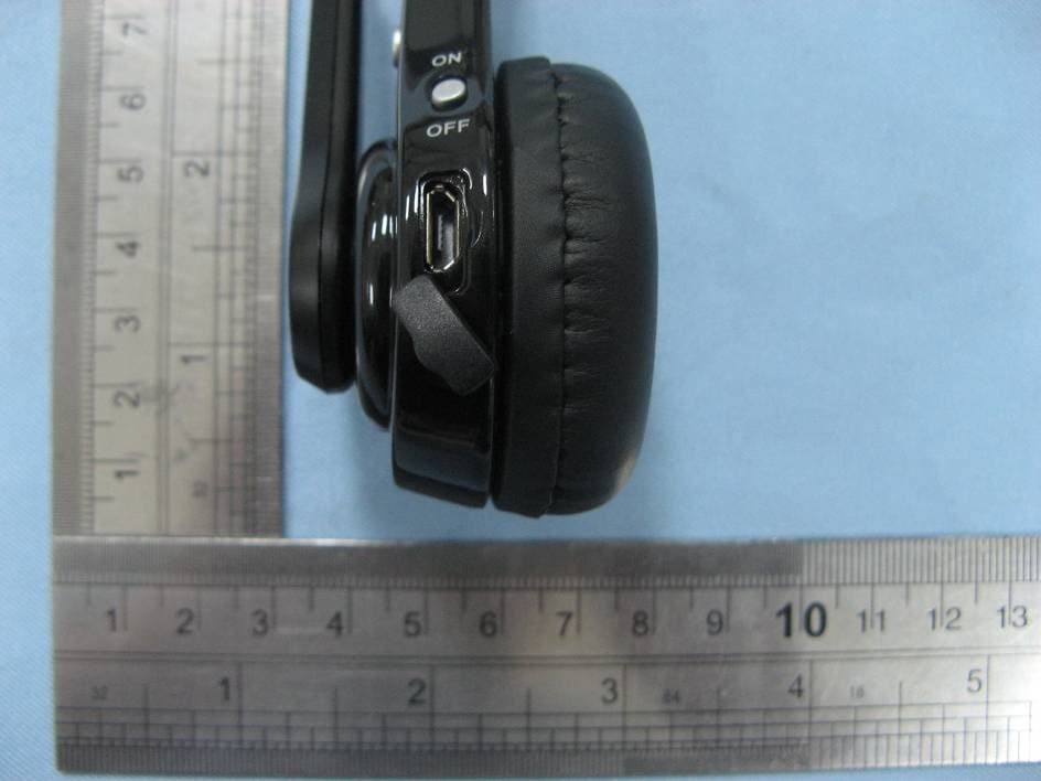 Bluetooth Headset - FCC ID ZJVMT-5000 - Premier Accessory Group (3)