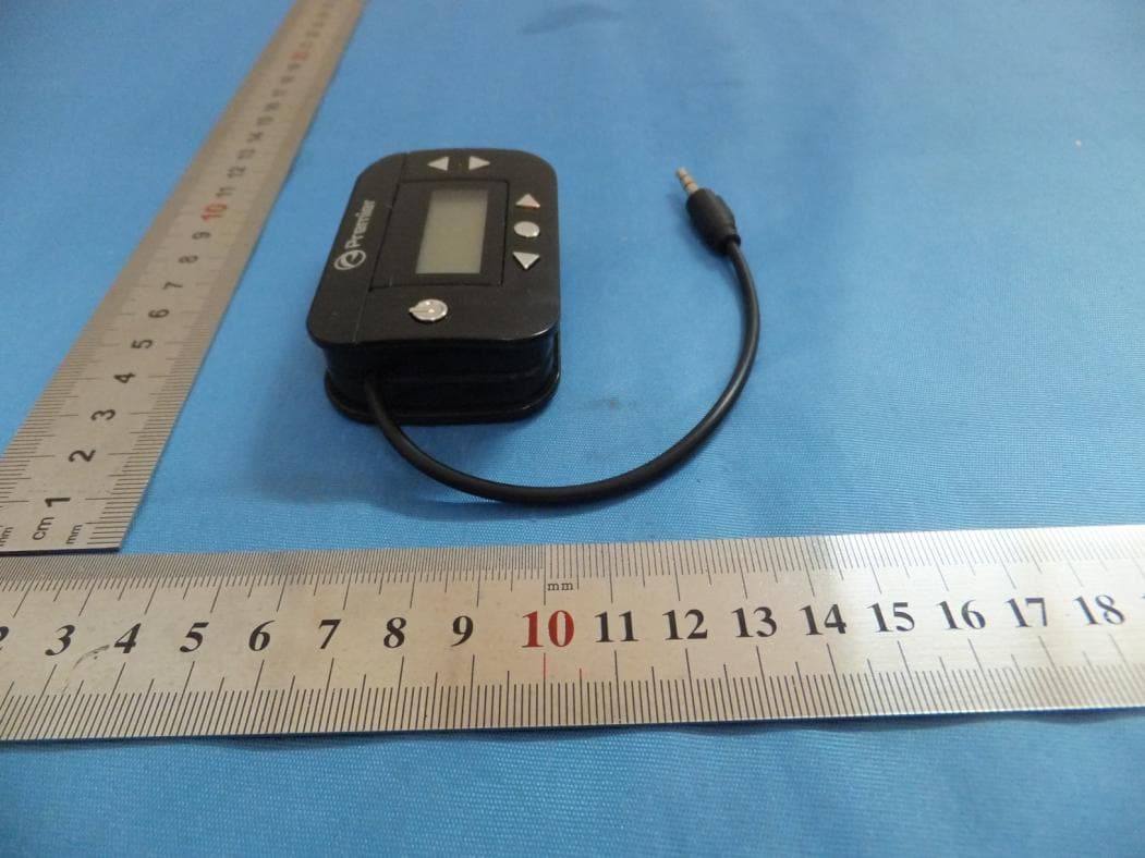 FM Transmitter - FCC ID ZJVPWFMT1 - Premier Accessory Group (3)