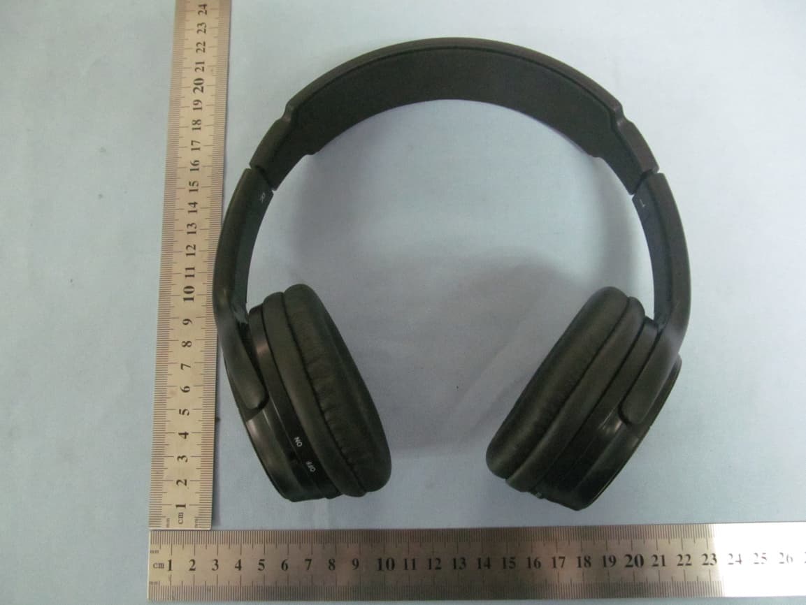 Bluetooth Headset - FCC ID ZKI-BBH100 - VOXLAND SARL (2)