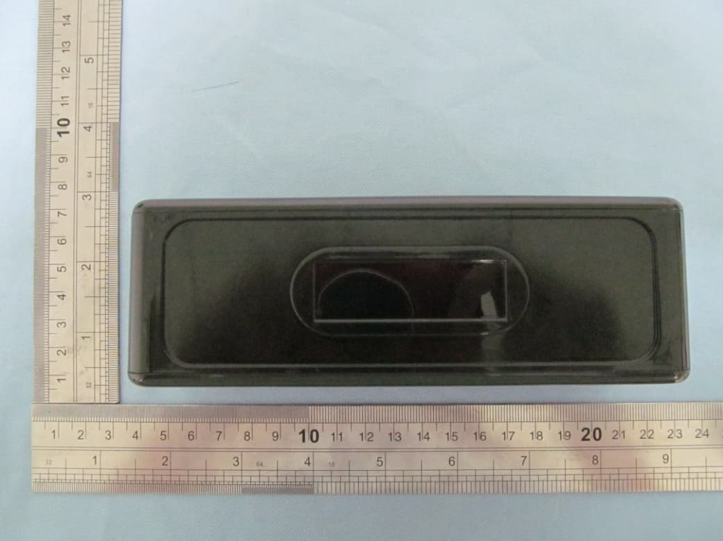 Bluetooth Speaker - FCC ID ZKI-BBS305 - VOXLAND SARL