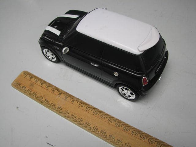 Bluetooth Radio Command Car - FCC ID ZKI-BBZ200 - VOXLAND SARL