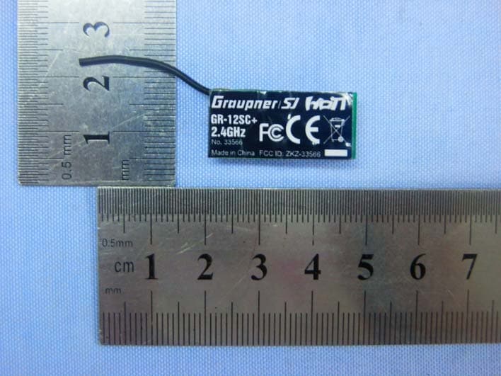 Slow Flyer Receiver Graupner/SJ HoTT - FCC ID ZKZ-33566 - Graupner GmbH & Co. KG