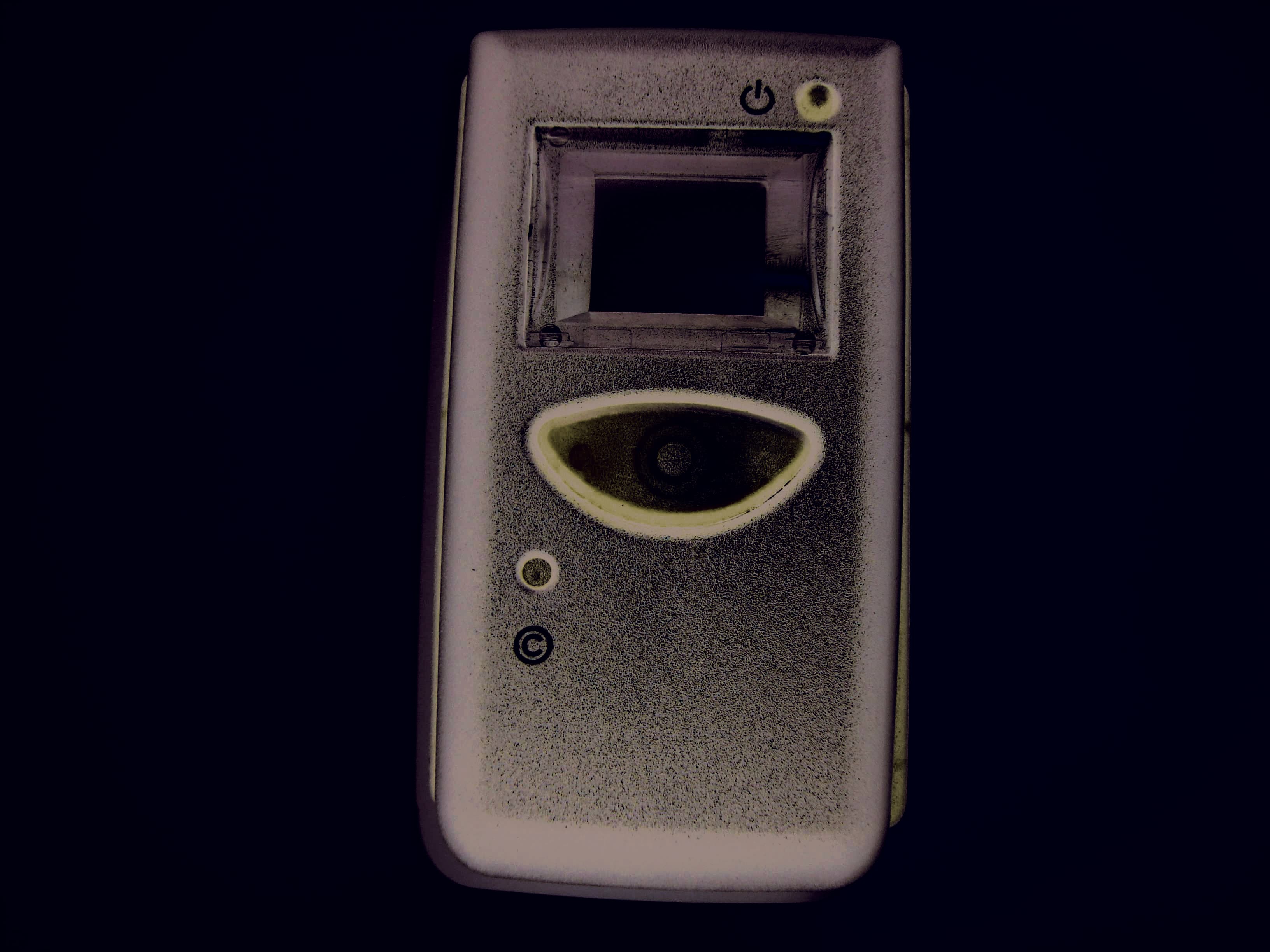 Remote Control - FCC ID ZMNVT2USA - OPEN DATA SRL