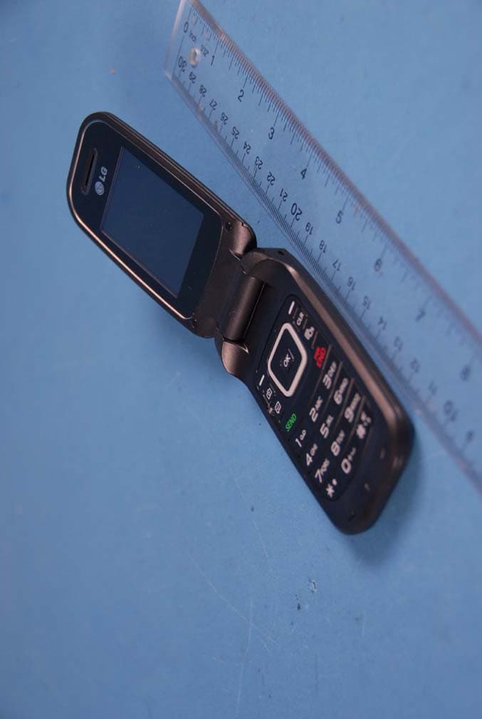Cellular/PCS GSM and AWS WCDMA Phone with Bluetooth - FCC ID ZNFA447 - LG Electronics USA, Inc. (2)