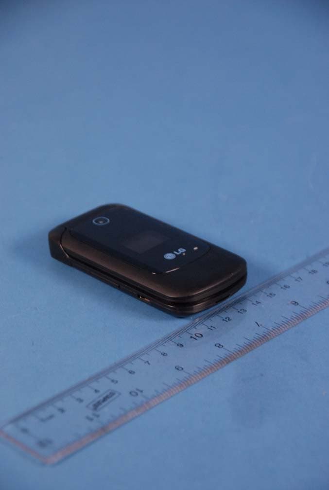 Cellular/PCS CDMA Phone with Bluetooth - FCC ID ZNFAN160 - LG Electronics USA, Inc. (3)