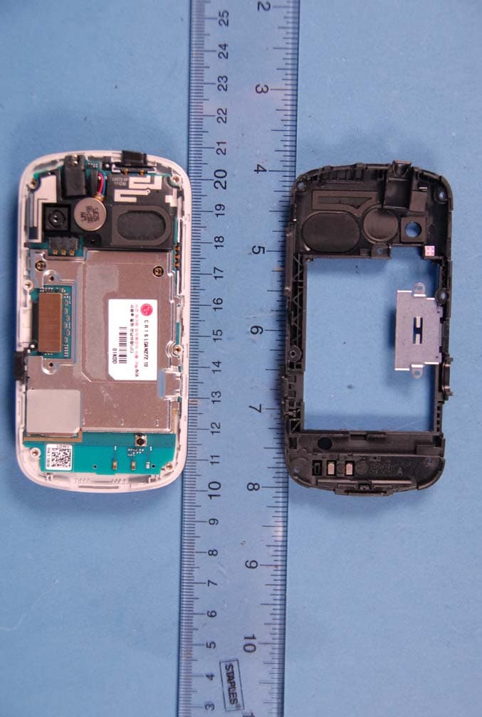 Cellular/PCS CDMA Phone with Bluetooth - FCC ID ZNFAN272 - LG Electronics USA, Inc. (4)