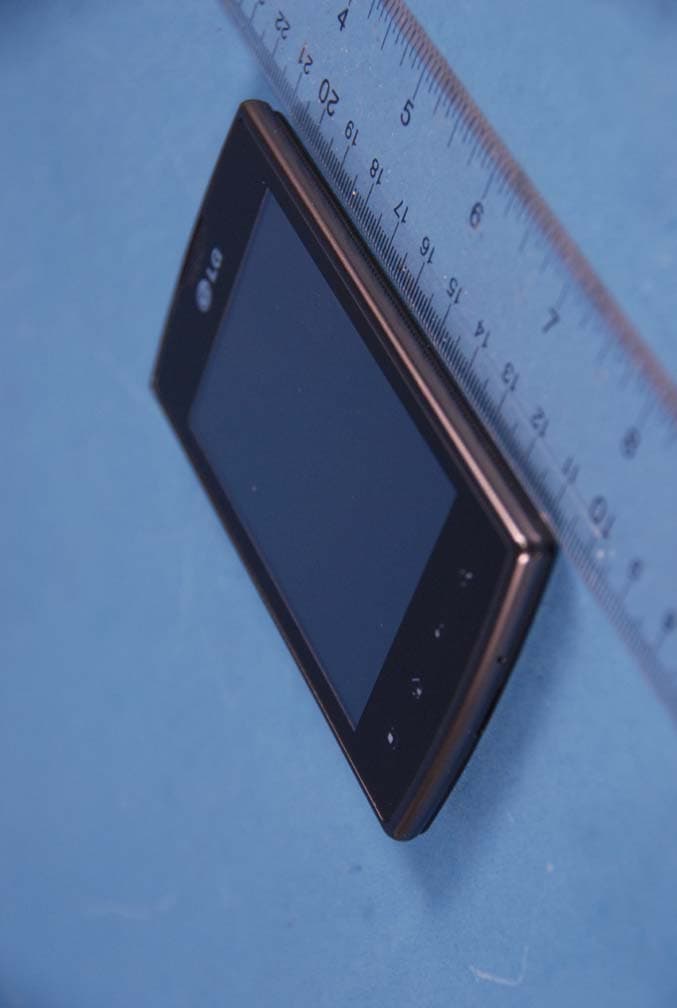 Cellular/PCS CDMA Phone with WLAN and Bluetooth - FCC ID ZNFAS695 - LG Electronics USA, Inc. (3)