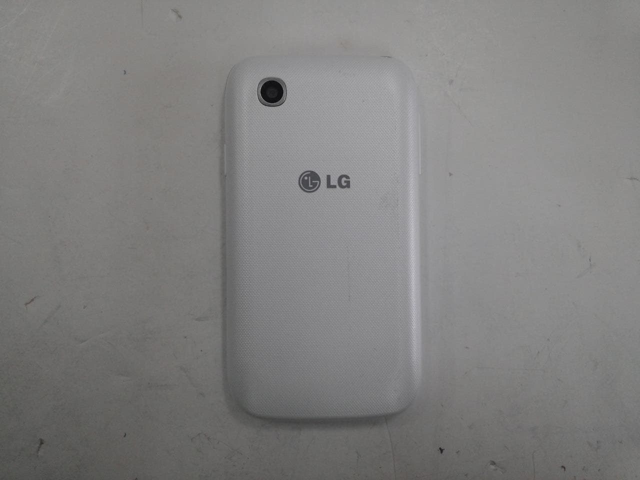 Cellular/PCS GSM/EDGE/WCDMA Phone with WLAN and Bluetooth - FCC ID ZNFD150G - LG Electronics USA, Inc. (4)