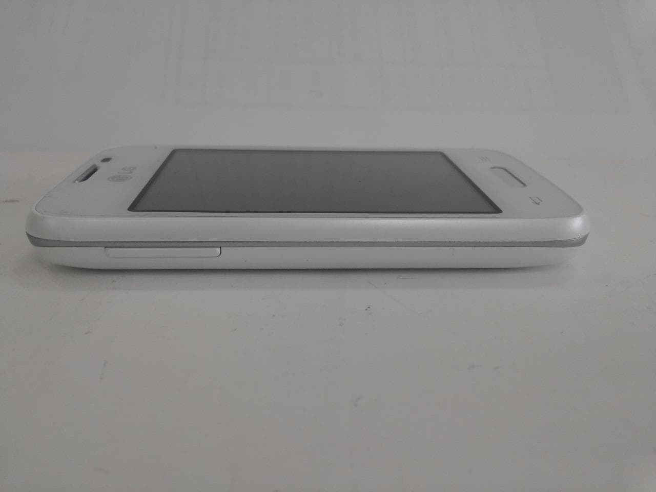 Cellular/PCS GSM/EDGE/WCDMA Phone with WLAN and Bluetooth - FCC ID ZNFD150G - LG Electronics USA, Inc. (3)
