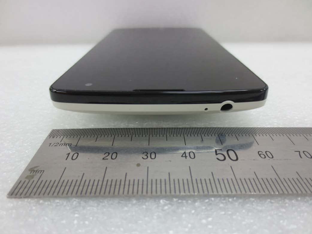 Cellular/PCS GSM/EDGE/WCDMA Phone with WLAN and Bluetooth - FCC ID ZNFD290G - LG Electronics USA, Inc. (3)