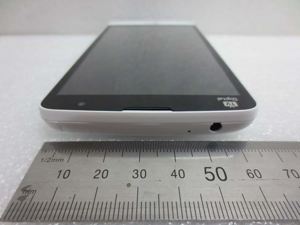 Cellular/PCS GSM/WCDMA Phone with WLAN and Bluetooth - FCC ID ZNFD337 - LG Electronics USA, Inc. (4)